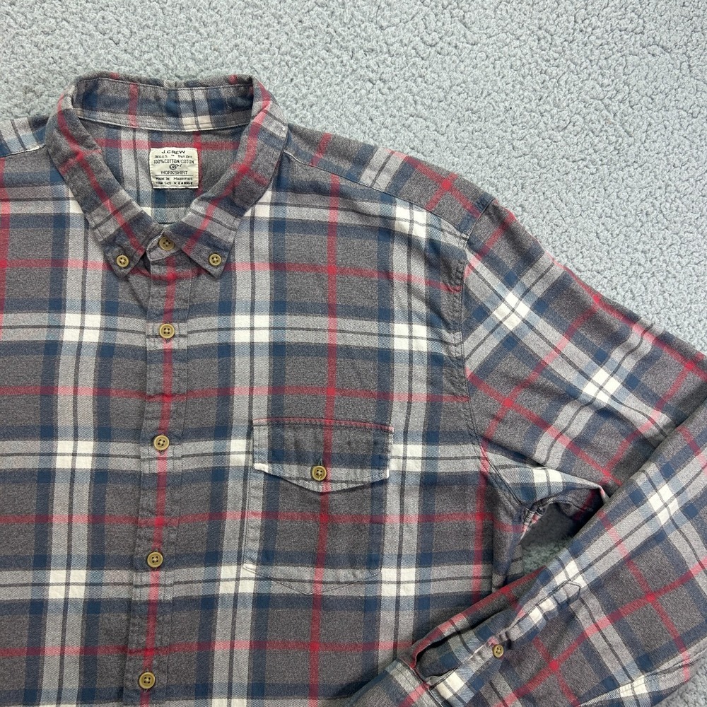 J CREW Mid-Weight Flannel Workshirt Gray Blue Red Plaid Mens Slim XL‎ - Picture 2 of 6
